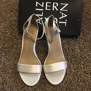*SOLD* Naturalizer Women’s Kinsley Ivory Heels